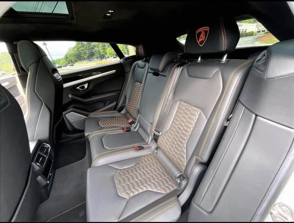 2020 Lamborghini Urus - Image 11 of 11