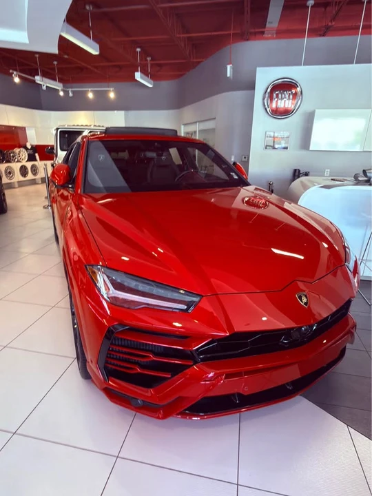 2020 Lamborghini Urus - Image 2 of 12