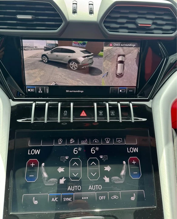 2020 Lamborghini Urus - Image 17 of 20