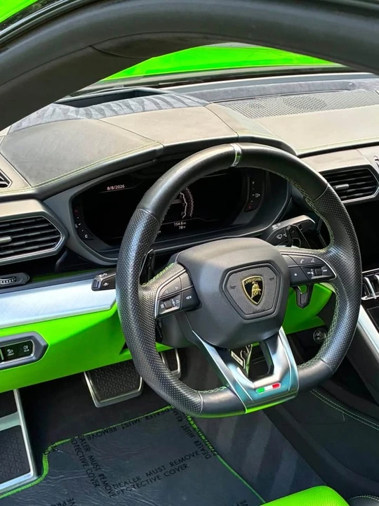 2020 Lamborghini Urus - Image 9 of 13