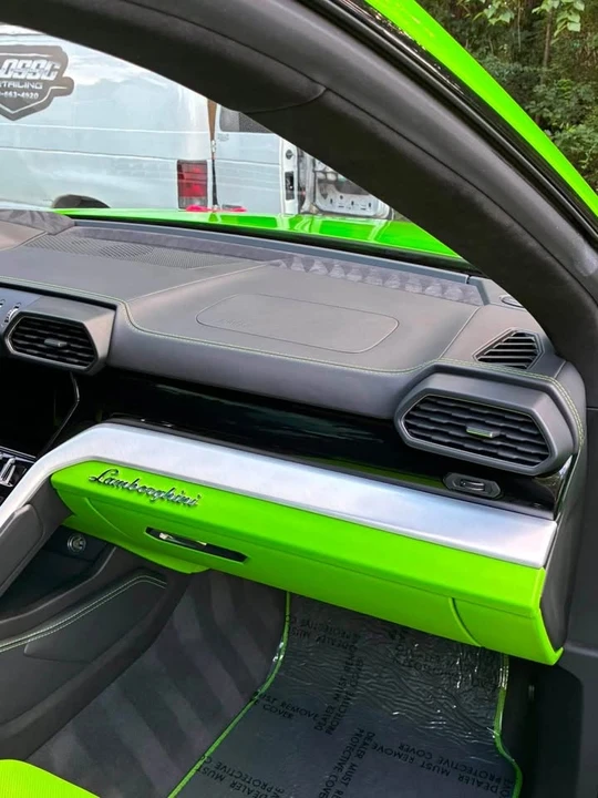 2020 Lamborghini Urus - Image 10 of 13