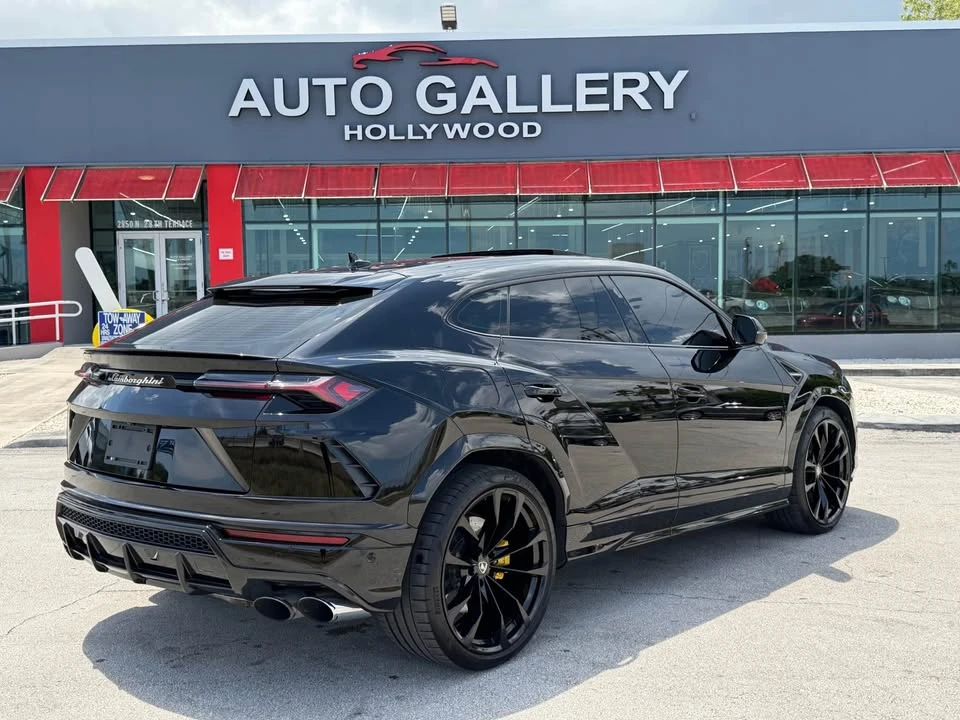 2020 Lamborghini Urus - Image 11 of 12
