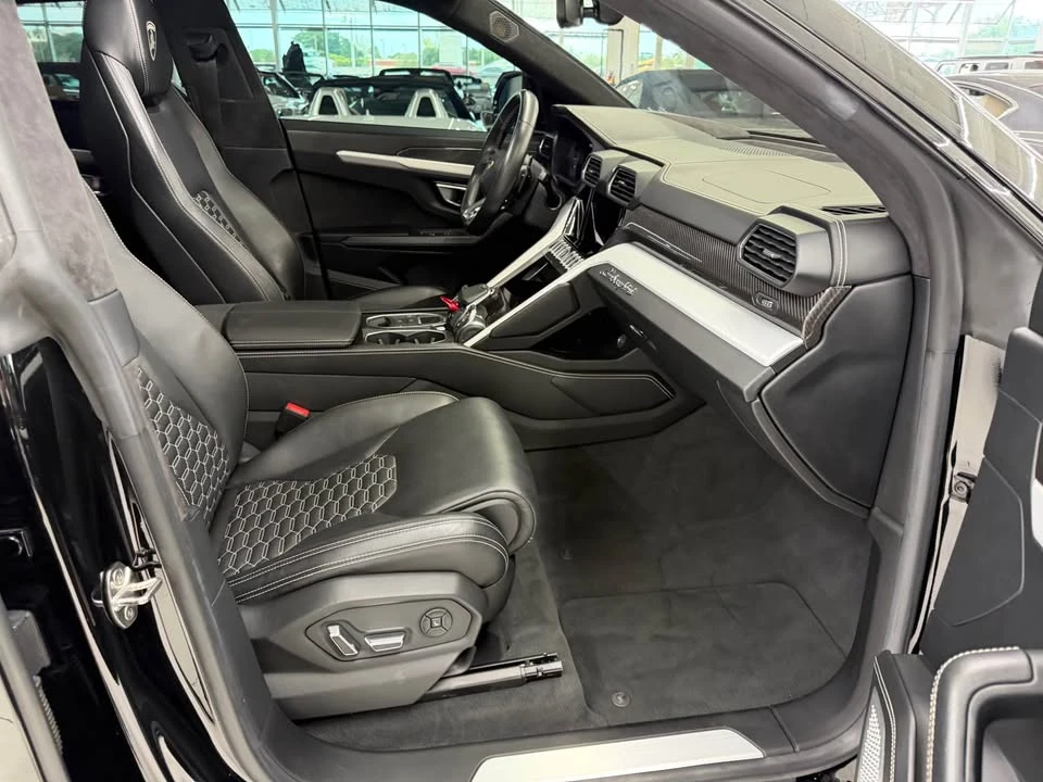 2020 Lamborghini Urus - Image 6 of 12