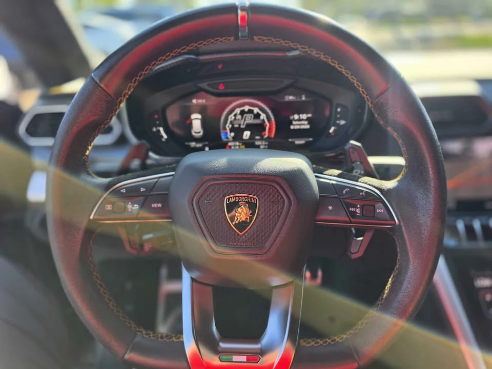 2020 Lamborghini Urus - Image 13 of 15