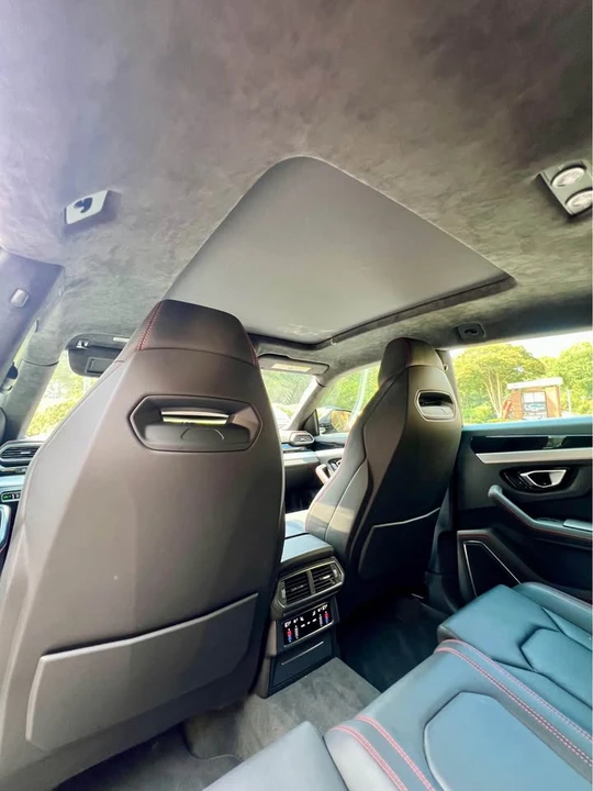 2020 Lamborghini Urus - Image 7 of 10
