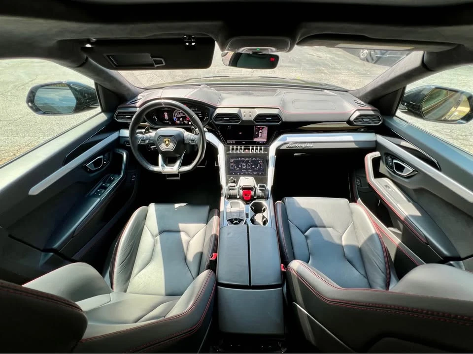 2020 Lamborghini Urus - Image 6 of 10