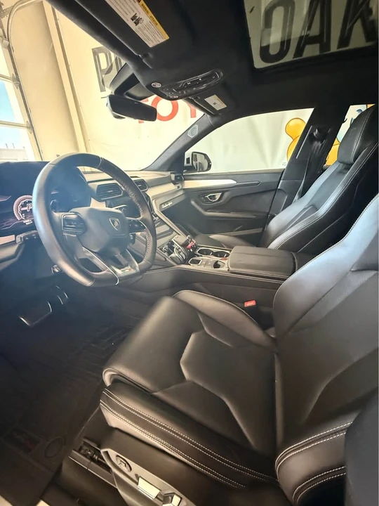 2020 Lamborghini Urus - Image 7 of 16