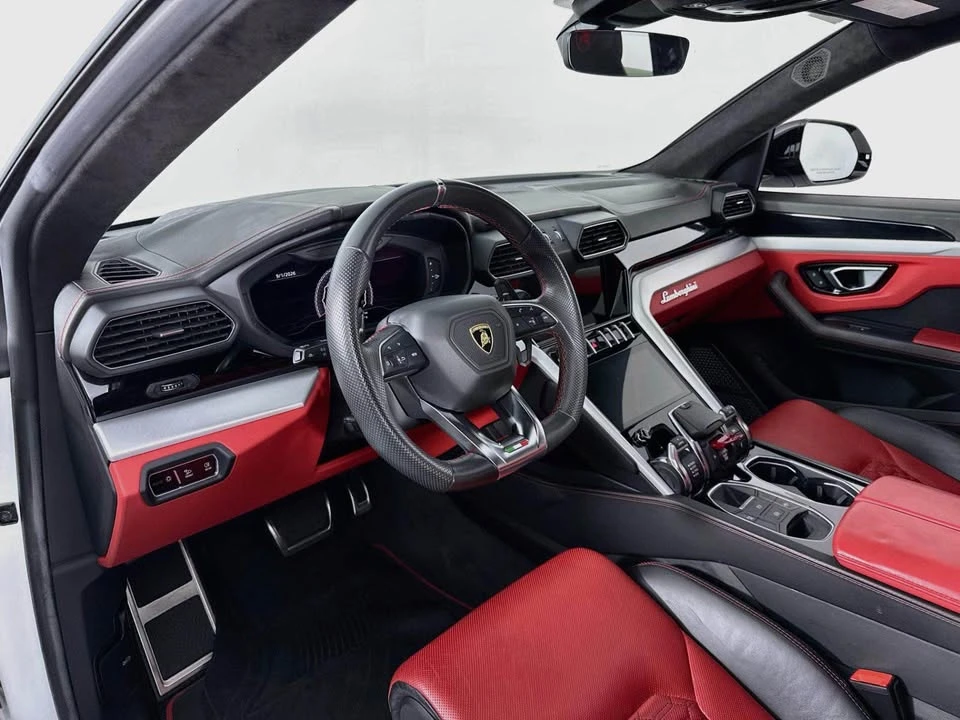 2020 Lamborghini Urus - Image 2 of 20