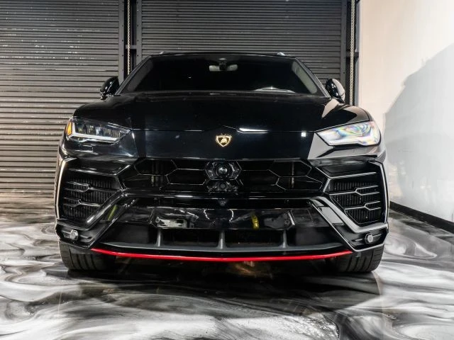 2020 Lamborghini Urus - Image 2 of 21