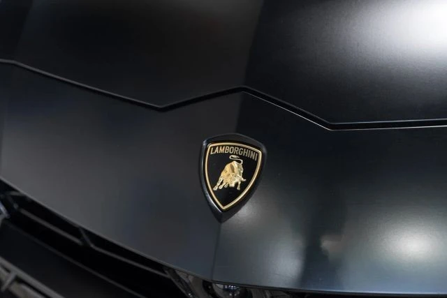 2020 Lamborghini Urus - Image 16 of 21