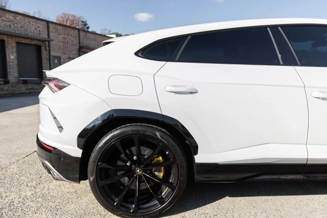 2020 Lamborghini Urus - Image 11 of 21