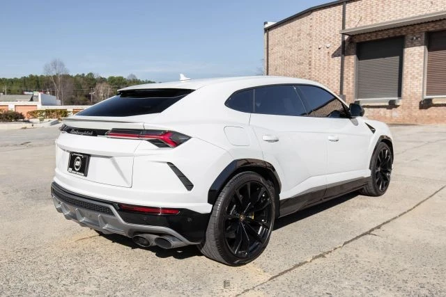 2020 Lamborghini Urus - Image 12 of 21