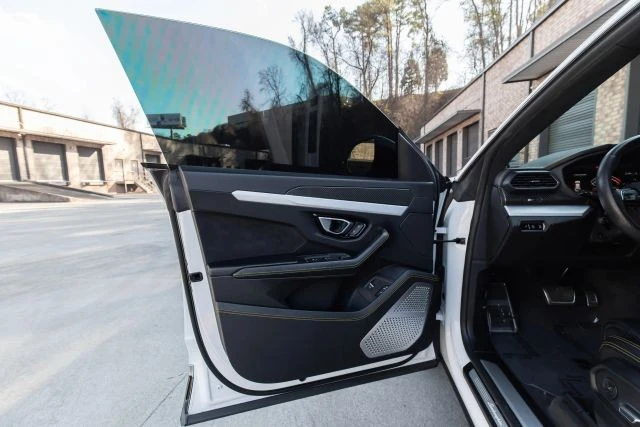 2020 Lamborghini Urus - Image 14 of 21