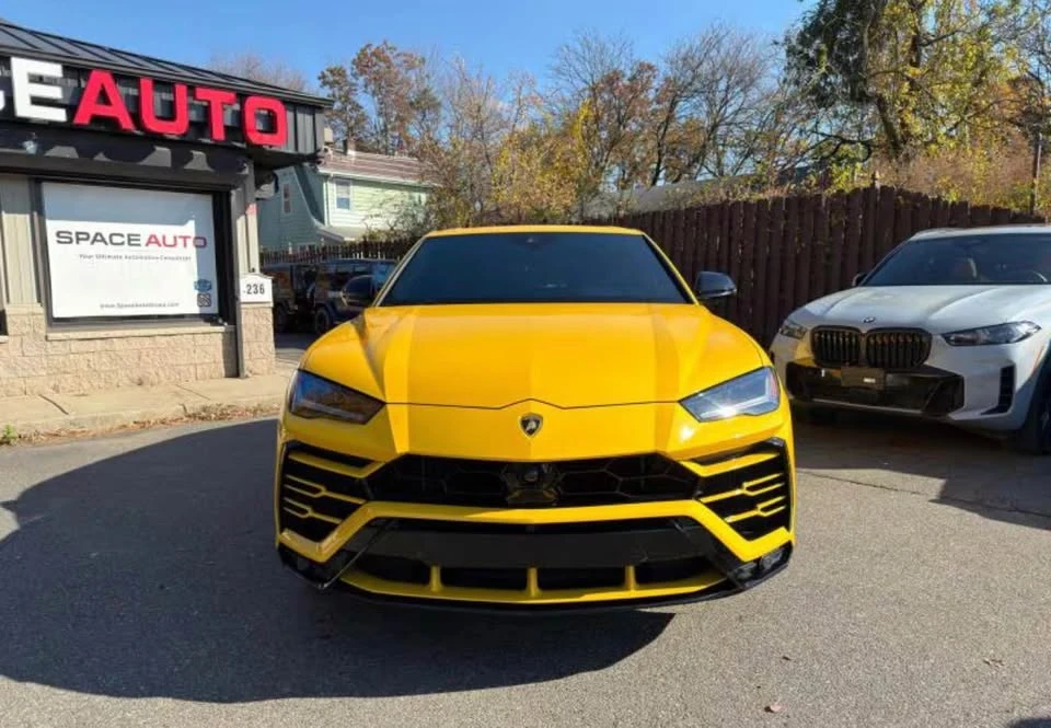 2020 Lamborghini Urus - Image 3 of 10