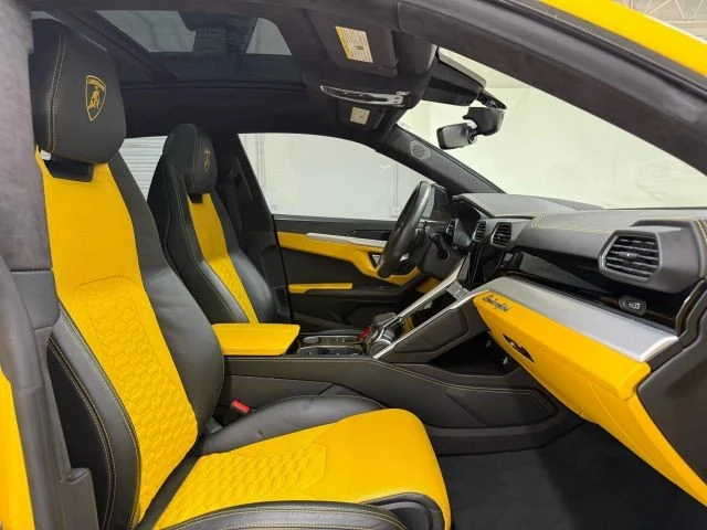 2020 Lamborghini Urus - Image 11 of 12