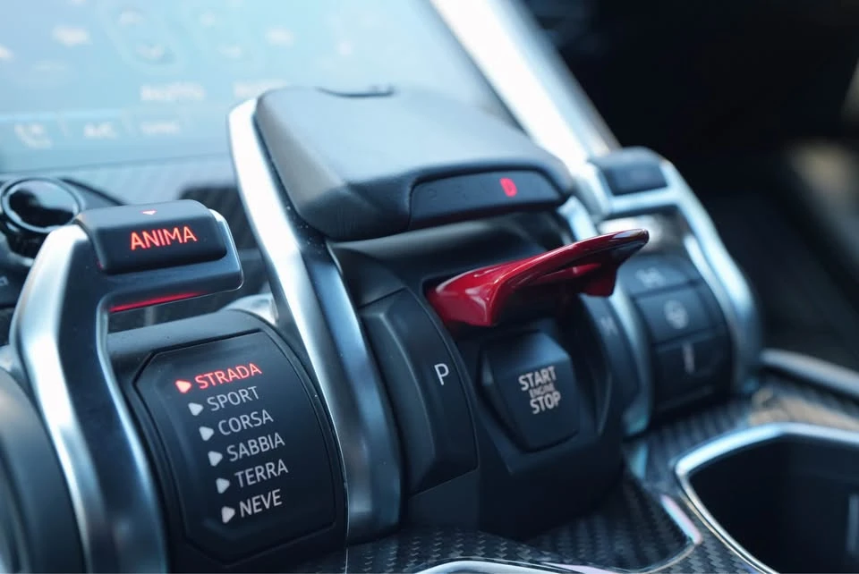 2020 Lamborghini Urus - Image 18 of 20