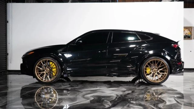 2020 Lamborghini Urus - Image 15 of 21
