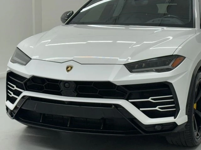 2020 Lamborghini Urus - Image 10 of 12