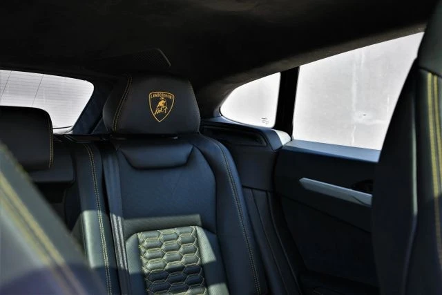 2020 Lamborghini Urus - Image 24 of 29