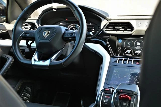 2020 Lamborghini Urus - Image 13 of 29