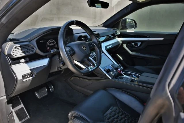 2020 Lamborghini Urus - Image 20 of 29