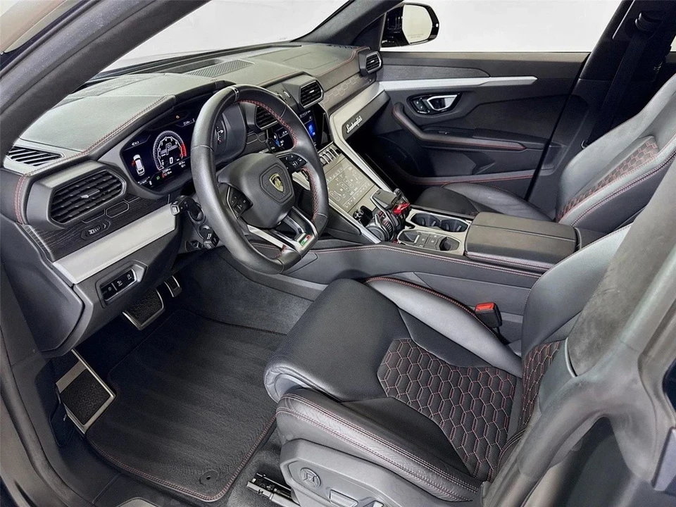 2020 Lamborghini Urus - Image 12 of 12