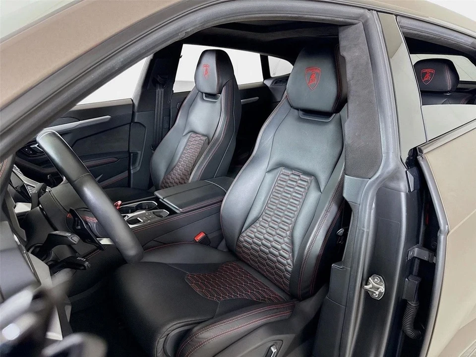 2020 Lamborghini Urus - Image 11 of 12