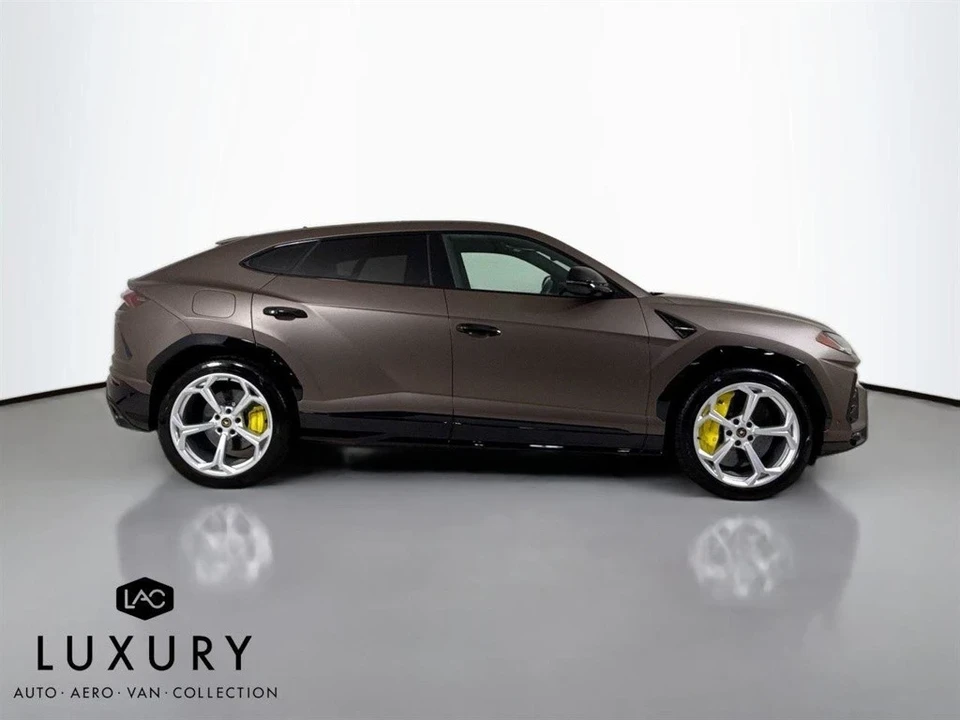2020 Lamborghini Urus - Image 3 of 12