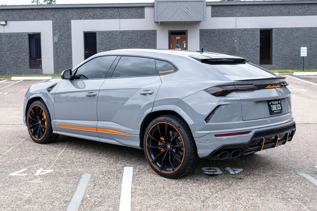 2020 Lamborghini Urus - Image 9 of 31