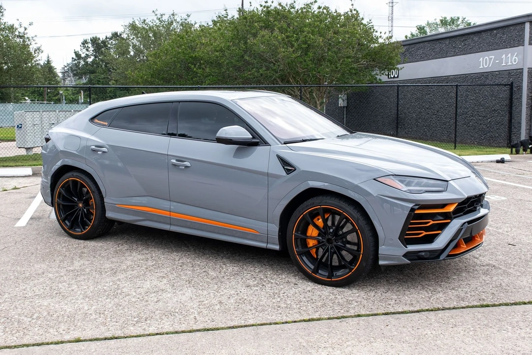 2020 Lamborghini Urus - Image 18 of 31
