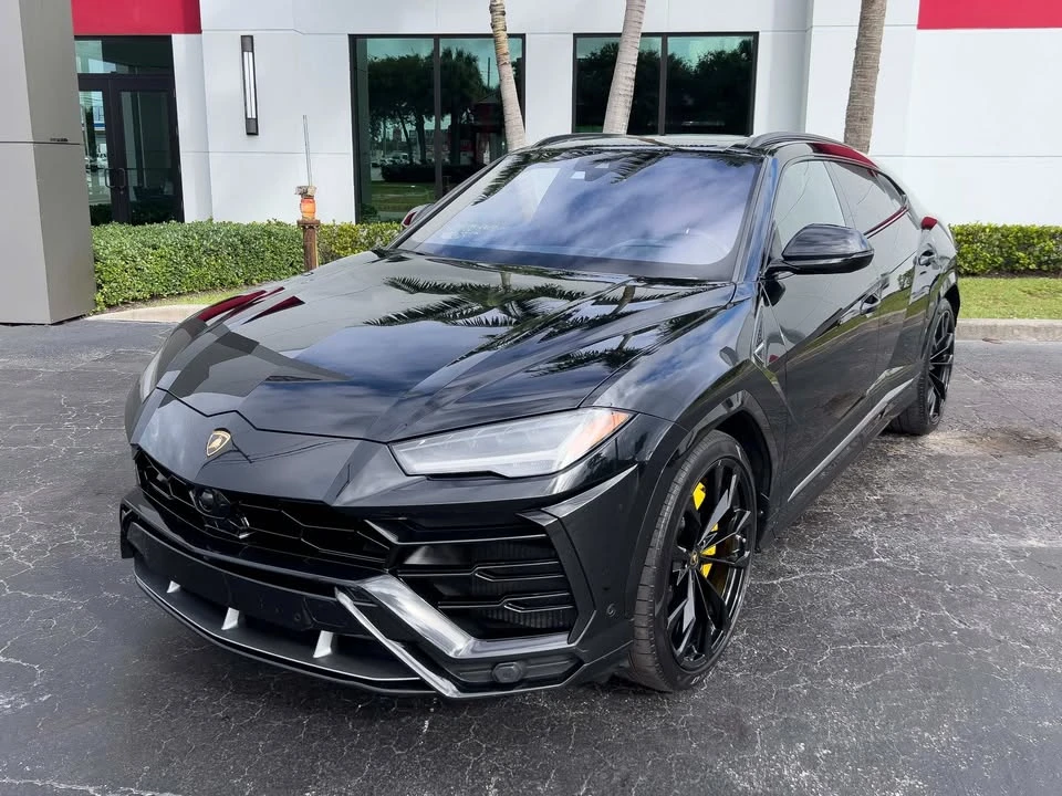 2020 Lamborghini Urus - Image 11 of 16