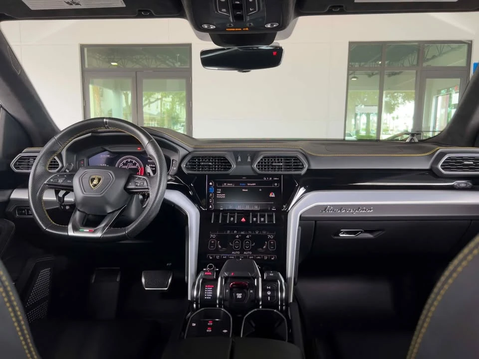 2020 Lamborghini Urus - Image 13 of 16