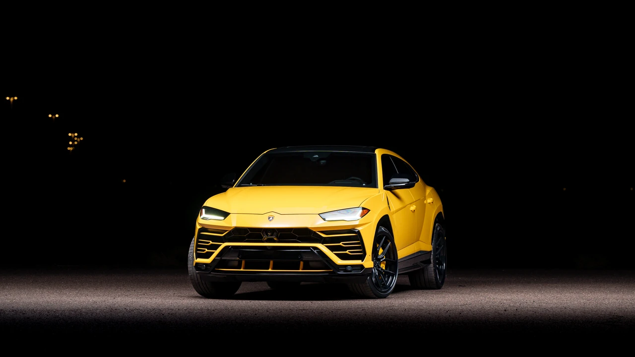 2020 Lamborghini Urus - Image 10 of 31