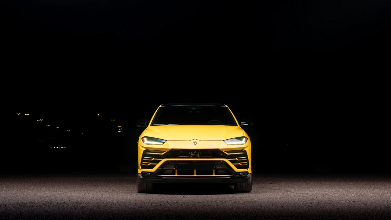 2020 Lamborghini Urus - Image 12 of 31