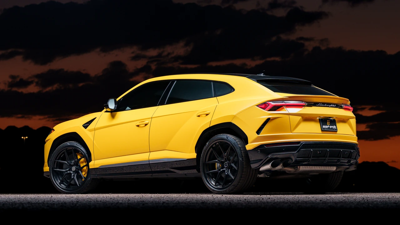 2020 Lamborghini Urus - Image 24 of 31