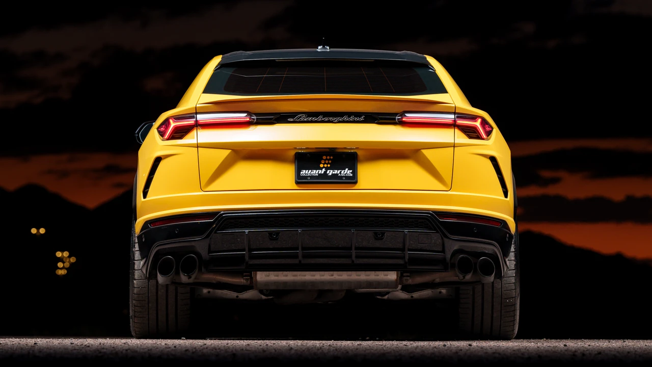 2020 Lamborghini Urus - Image 26 of 31