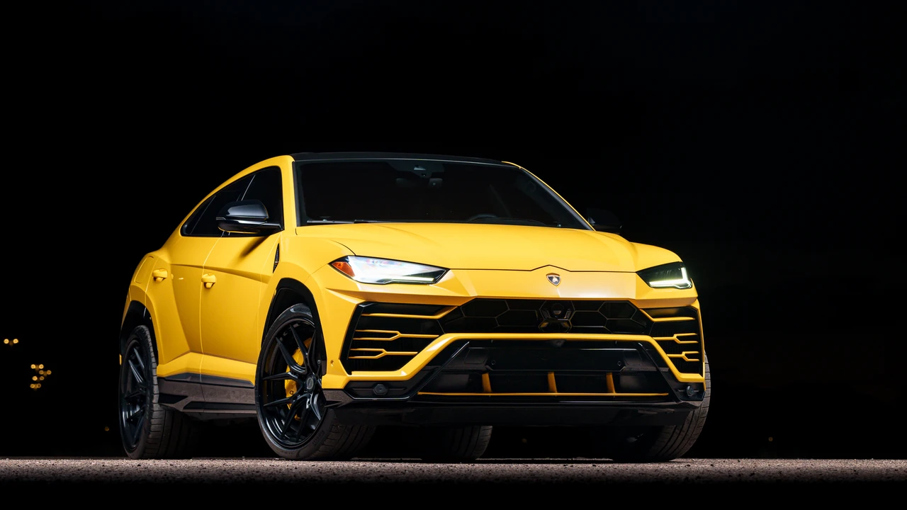 2020 Lamborghini Urus - Image 4 of 31