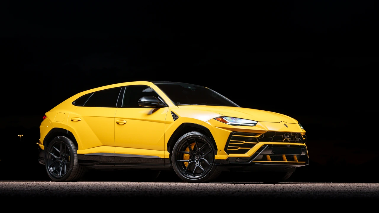 2020 Lamborghini Urus - Image 9 of 31
