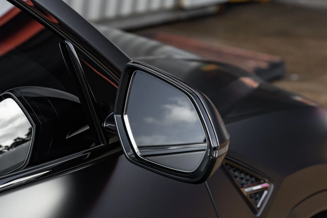 2020 Lamborghini Urus - Image 13 of 31