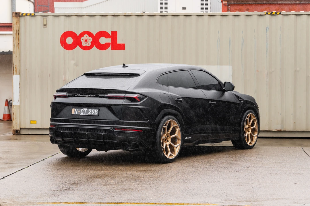 2020 Lamborghini Urus - Image 7 of 31