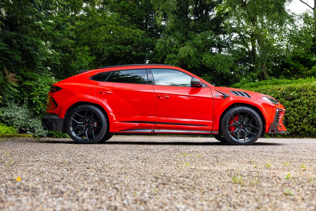 2020 Lamborghini Urus - Image 4 of 31