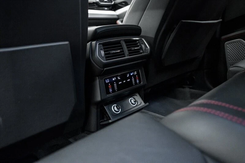 2020 Lamborghini Urus - Image 7 of 21