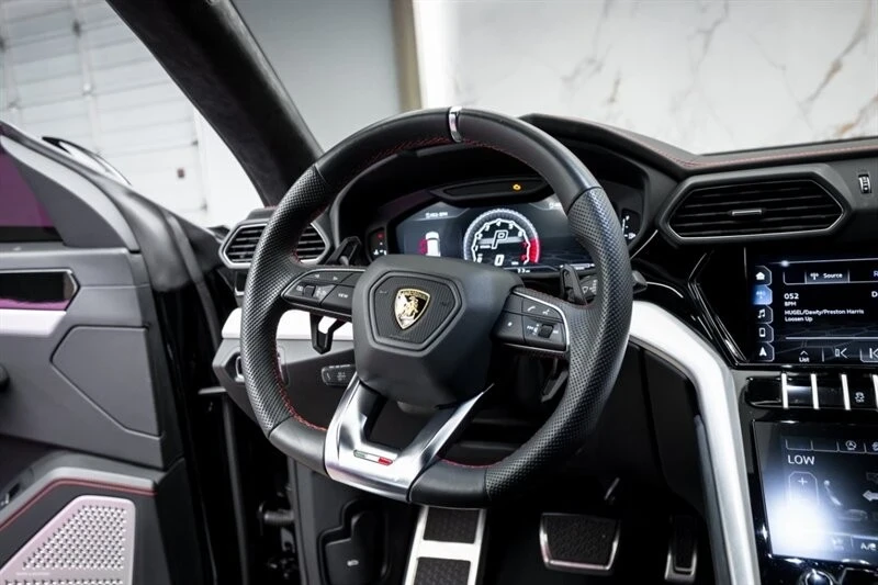 2020 Lamborghini Urus - Image 17 of 21