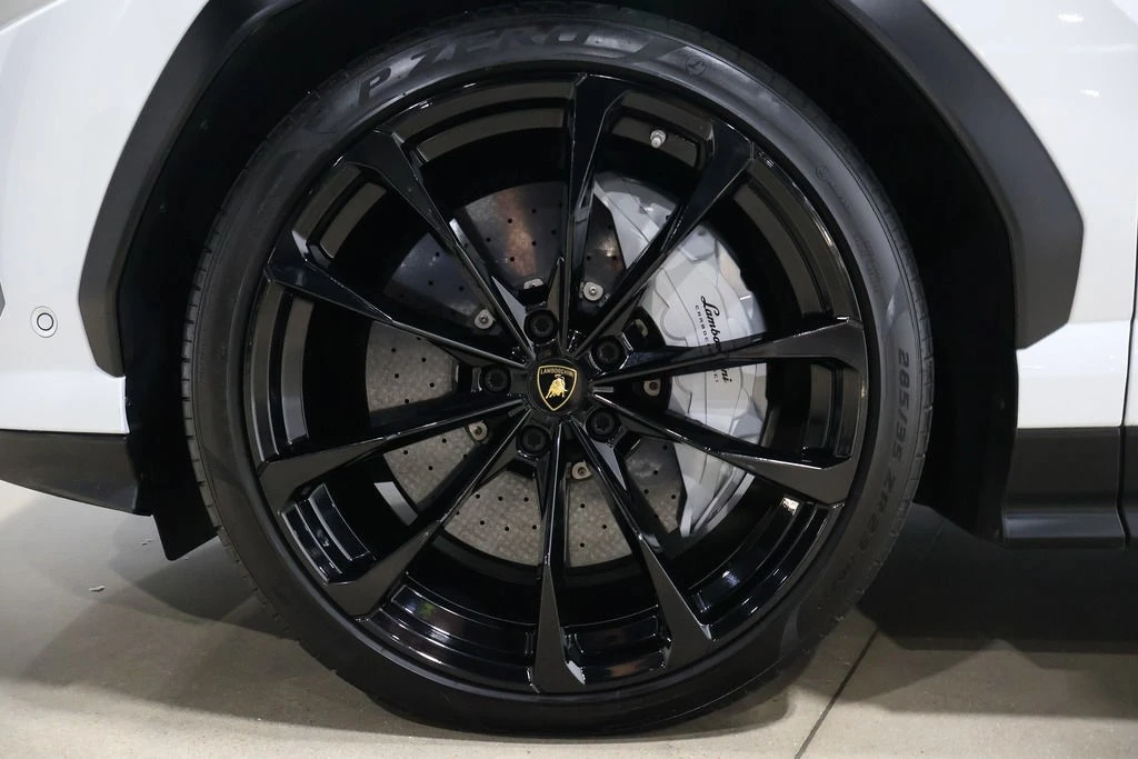 2020 Lamborghini Urus - Image 20 of 21