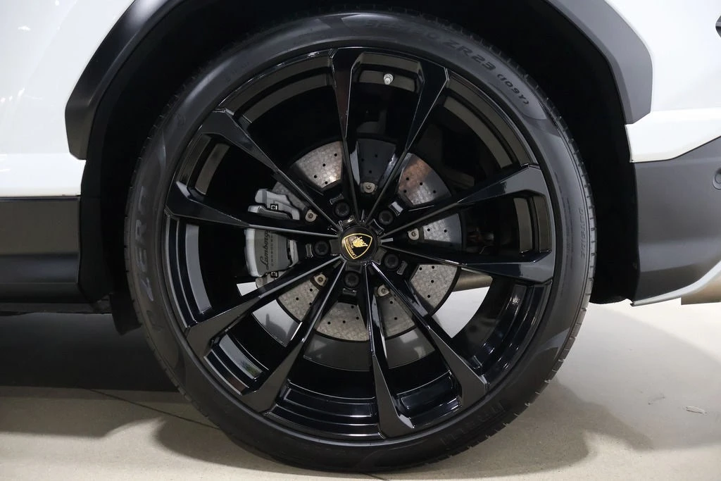 2020 Lamborghini Urus - Image 19 of 21