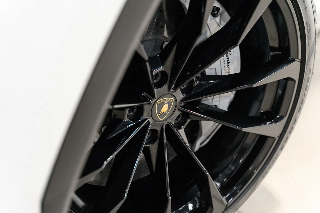 2020 Lamborghini Urus - Image 3 of 21