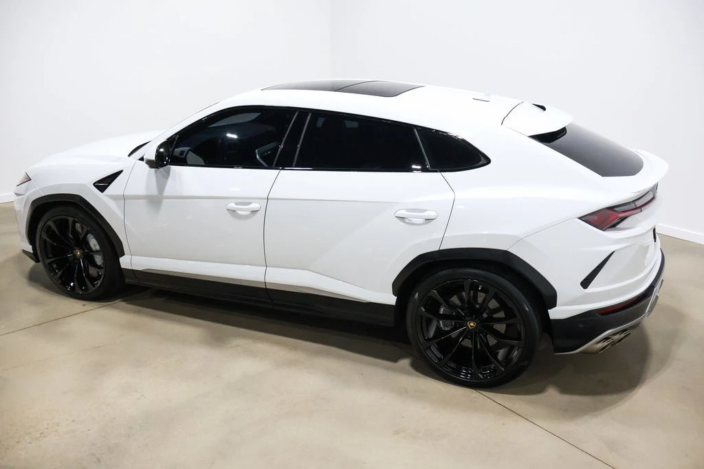 2020 Lamborghini Urus - Image 15 of 21
