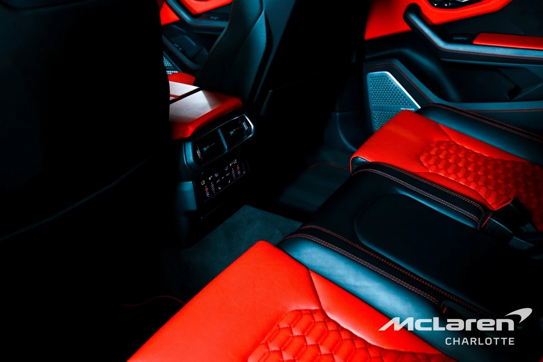 2020 Lamborghini Urus - Image 19 of 31