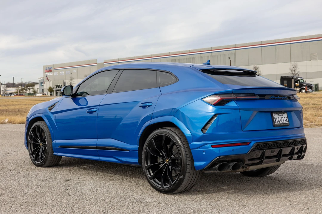 2020 Lamborghini Urus - Image 8 of 31