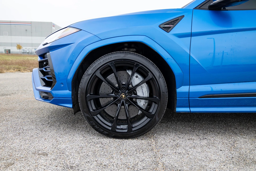 2020 Lamborghini Urus - Image 26 of 31